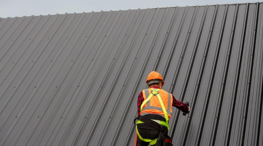 Professional gutter cleaning in Rouzerville, PA